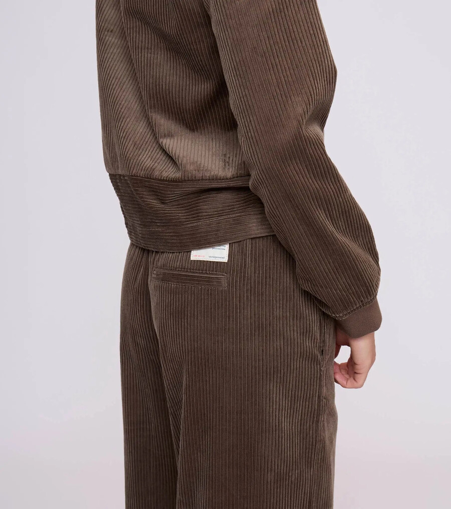 pantaloni nehlom