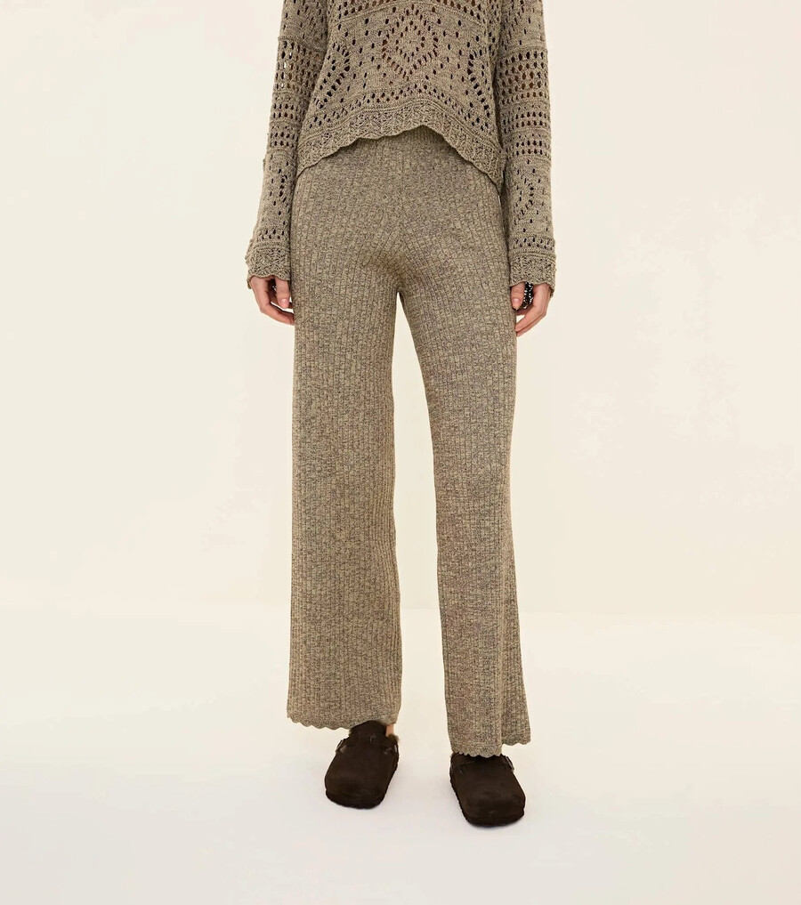 dormire con i pantaloni